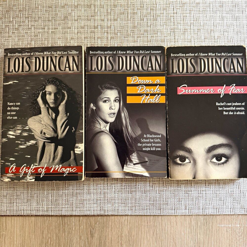 Lois Duncan Vintage 90s Horror Books Lot of 3 Summer of Fear Down a Dark Hall
